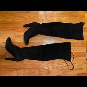 Steve Madden Black knee high boots with box